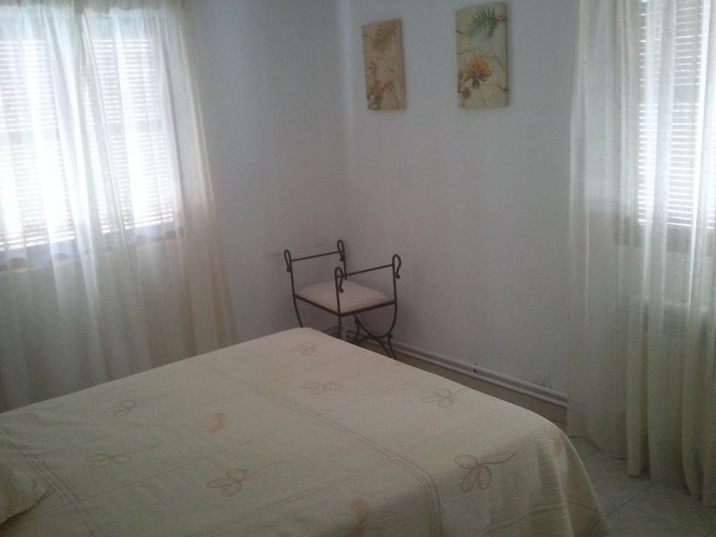Hostal-Restaurante Fogon De Gredos กิซานโด ภายนอก รูปภาพ