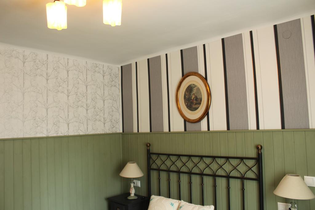Hostal-Restaurante Fogon De Gredos กิซานโด ภายนอก รูปภาพ