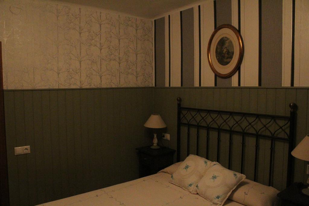 Hostal-Restaurante Fogon De Gredos กิซานโด ภายนอก รูปภาพ